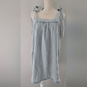 Chic Light Blue Sleeveless Midi Dress